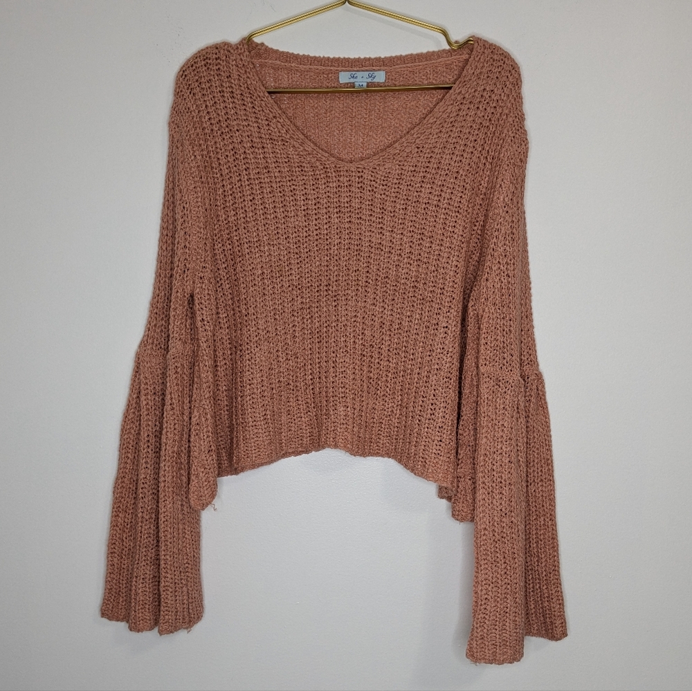 She + Sky Medium Salmon Pink Open Knit Cropped Pullover Sweater w/ Bell Sleeves